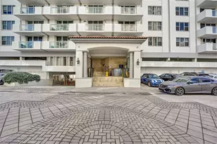 9195 Collins Ave, Surfside, FL 33154 - Photo 28