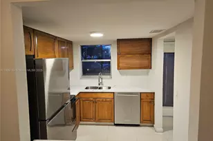 6850 R O Y A L Palm Bl, Margate, FL 33063 - Photo 16