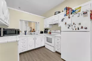 10813 SW 158th Ln, Miami, FL 33157 - Photo 14