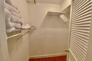 671 S Hollybrook Dr, Pembroke Pines, FL 33025 - Photo 8