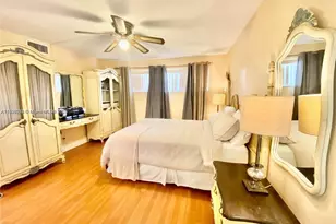 671 S Hollybrook Dr, Pembroke Pines, FL 33025 - Photo 18