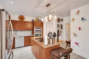 21388 Marina Cove Cir, Aventura, FL 33180 - Photo 4