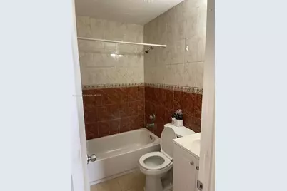 2421 NW 55th Ave, Lauderhill, FL 33313 - Photo 4