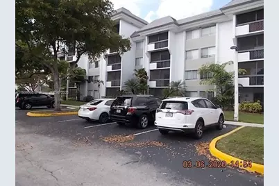 721 N Pine Island Rd #201, Plantation, FL 33324 - Photo 22