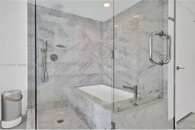 3131 NE 7th Ave #3104, Miami, FL 33137 - Photo 18