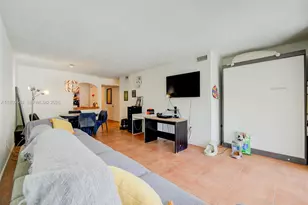 1770 NE 191st St, Miami, FL 33179 - Photo 20