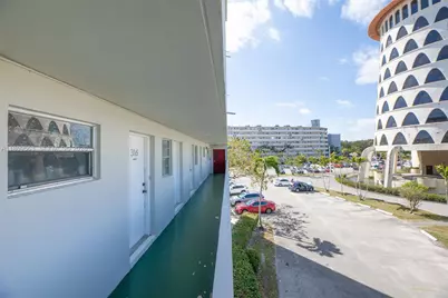 1770 NE 191st St #316-1, Miami, FL 33179 - Photo 42