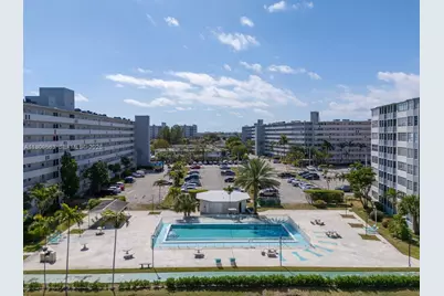 1770 NE 191st St #316-1, Miami, FL 33179 - Photo 1