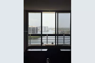 3400 NE 192nd St #LPH3, Aventura, FL 33180 - Photo 4