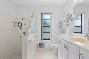 988 NW 110th Ave, Coral Springs, FL 33071 - Photo 18