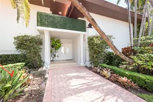 201 Knollwood Dr, Key Biscayne, FL 33149 - Photo 6