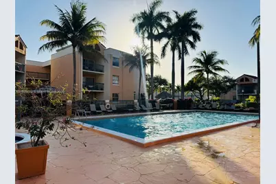 6276 NW 186th St #305, Hialeah, FL 33015 - Photo 30