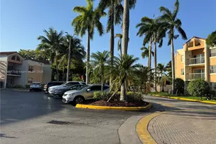 6276 NW 186th St, Hialeah, FL 33015 - Photo 2