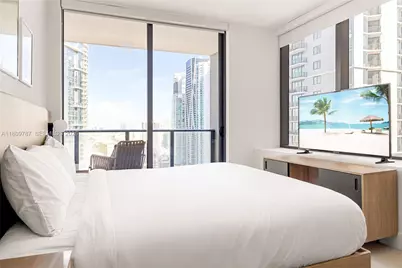 159 NE 6th St #2901, Miami, FL 33132 - Photo 10