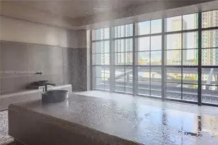 159 NE 6th St, Miami, FL 33132 - Photo 38