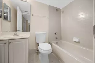 529 E Sheridan St, Dania Beach, FL 33004 - Photo 18