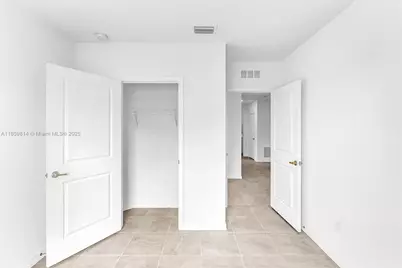 2033 SW Castinet Ln, Port Saint Lucie, FL 34953 - Photo 26