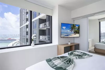 159 NE 6th St #3001, Miami, FL 33132 - Photo 16