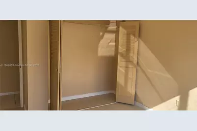 1300 NE Miami Gardens Dr #407E, Miami, FL 33179 - Photo 16