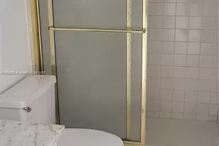 1300 NE Miami Gardens Dr, Miami, FL 33179 - Photo 12