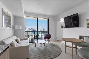 601 NE 1st St, Miami, FL 33132 - Photo 2