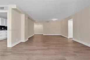 1904 S Ocean Dr, Hallandale Beach, FL 33009 - Photo 4