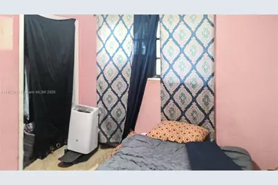 3015 NW 83rd St, Miami, FL 33147 - Photo 26