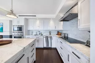 2901 S Bayshore Dr, Miami, FL 33133 - Photo 16