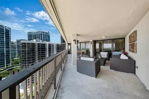 2901 S Bayshore Dr, Miami, FL 33133 - Photo 26