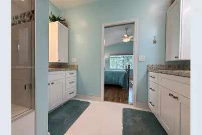 16306 SW 11th St, Pembroke Pines, FL 33027 - Photo 32