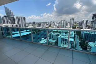 700 NE 25th St, Miami, FL 33137 - Photo 18