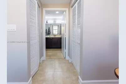 4100 Salzedo St #618, Coral Gables, FL 33146 - Photo 16