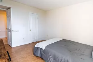 9110 Fontainebleau Blvd, Miami, FL 33172 - Photo 18