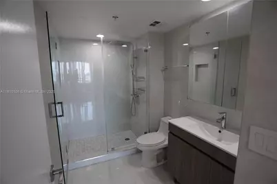 325 S Biscayne Blvd #1822, Miami, FL 33131 - Photo 18
