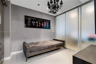 50 South Pointe Dr, Miami Beach, FL 33139 - Photo 14