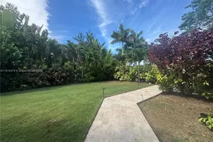 2230 NW 17th Ave, Homestead, FL 33030 - Photo 8