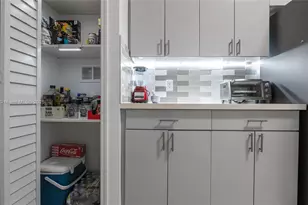 3245 NE 184th St, Aventura, FL 33160 - Photo 32