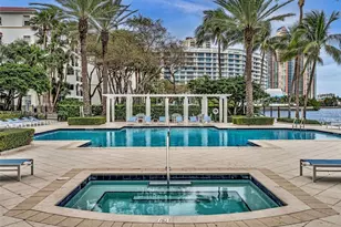 3245 NE 184th St, Aventura, FL 33160 - Photo 4