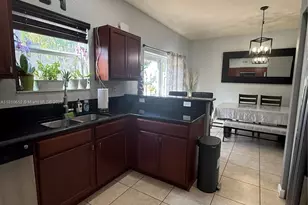 8875 SW 223rd Ln, Cutler Bay, FL 33190 - Photo 2