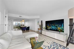 1000 Island Blvd, Aventura, FL 33160 - Photo 16