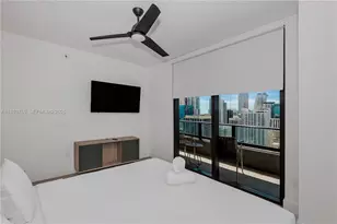 159 NE 6th St, Miami, FL 33132 - Photo 22