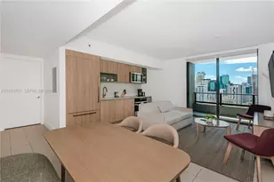 159 NE 6th St, Miami, FL 33132 - Photo 4