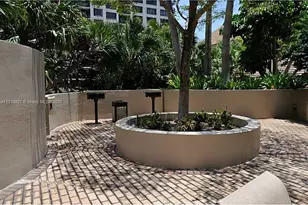 520 Brickell Key Dr, Miami, FL 33131 - Photo 46