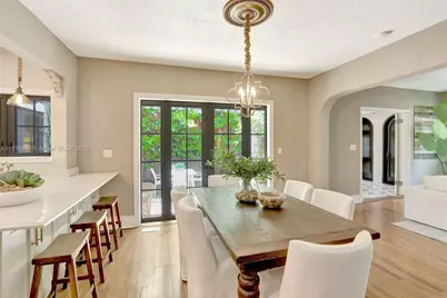 447 Giralda Ave., Coral Gables, FL 33134 - Photo 8