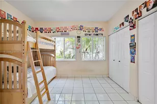 1357 Camellia Ln, Weston, FL 33326 - Photo 22