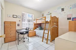 1357 Camellia Ln, Weston, FL 33326 - Photo 18