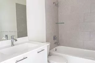 8167 NW 41st St, Doral, FL 33166 - Photo 26