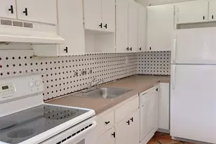 550 SW 115th Ave, Sweetwater, FL 33174 - Photo 10