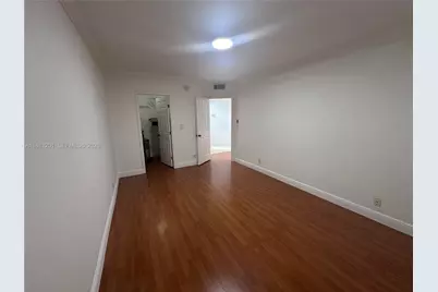8290 Lake Dr #502, Doral, FL 33166 - Photo 14