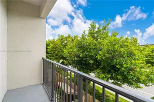 8005 NW 104th Ave, Doral, FL 33178 - Photo 20